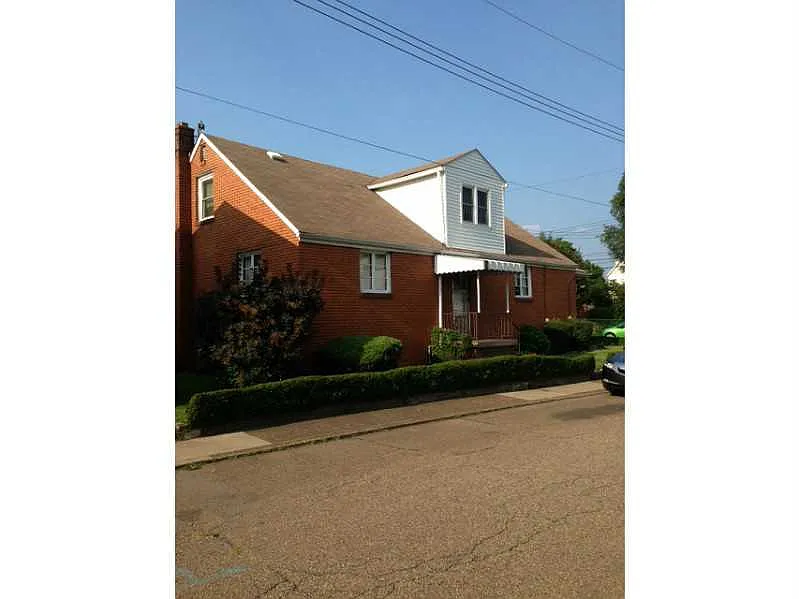 403 Western Ave photo 1