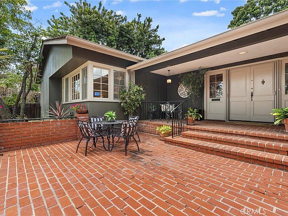 2nd image of 1455 La Perla Ave