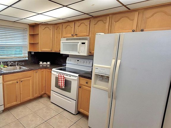 3rd image of 9861 Sunrise Lakes Blvd APT 310