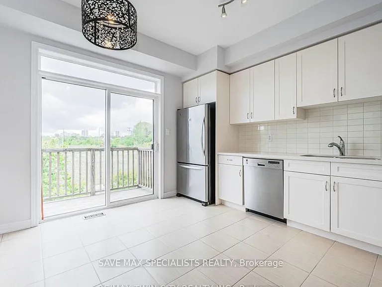 342 Mill St #20 — Photo 3