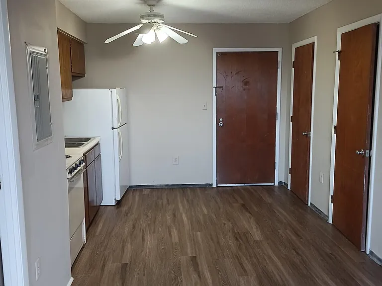 4700 Westgrove St #801 — Photo 1