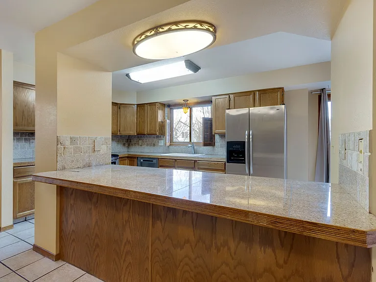 1025 Centennial Dr — Photo 11