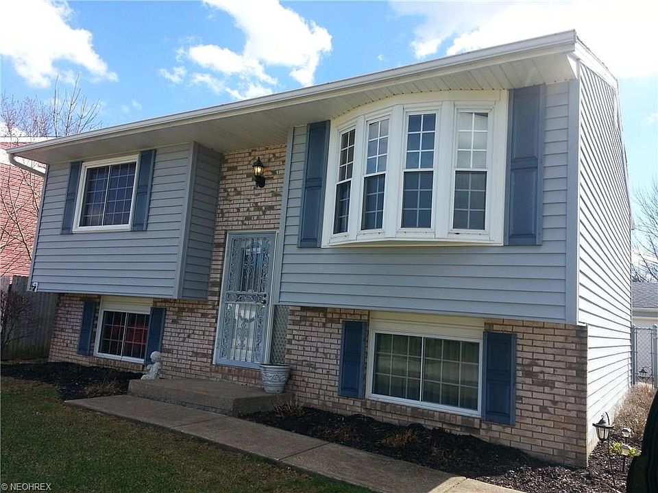 1st image of 2148 Crehore St