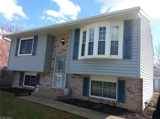2148 Crehore St, Lorain, OH 44052