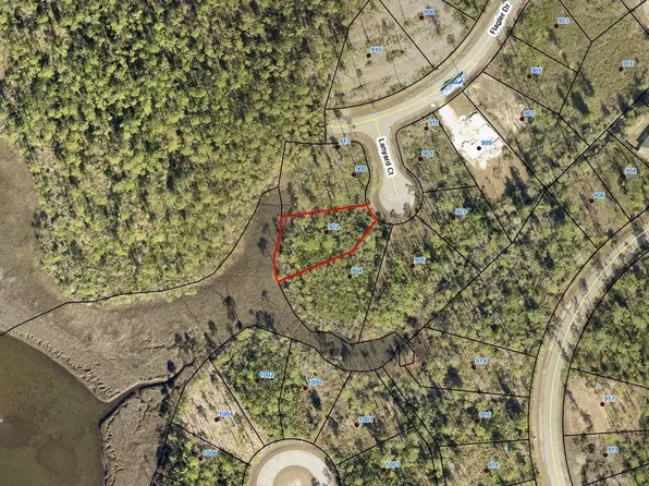 902 Lanyard Ct, Panama City, FL 32404