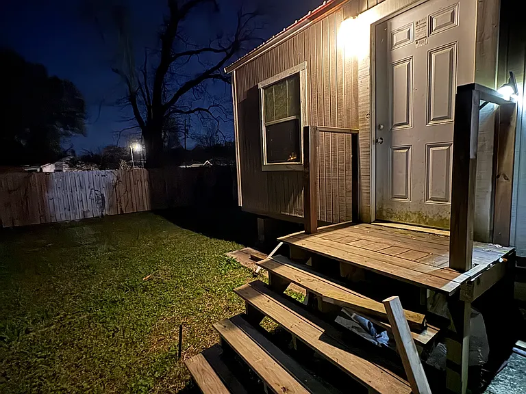 2912 Bonham St — Photo 2