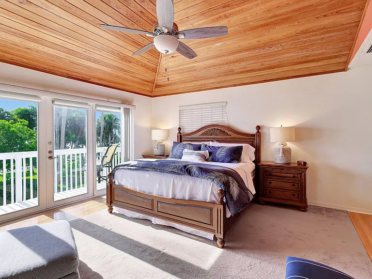 7501 S Indian River Dr — Photo 15