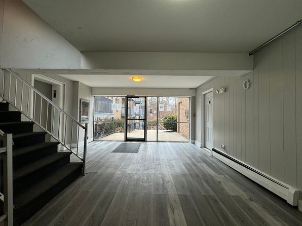 279A Oakville Ave #A-21