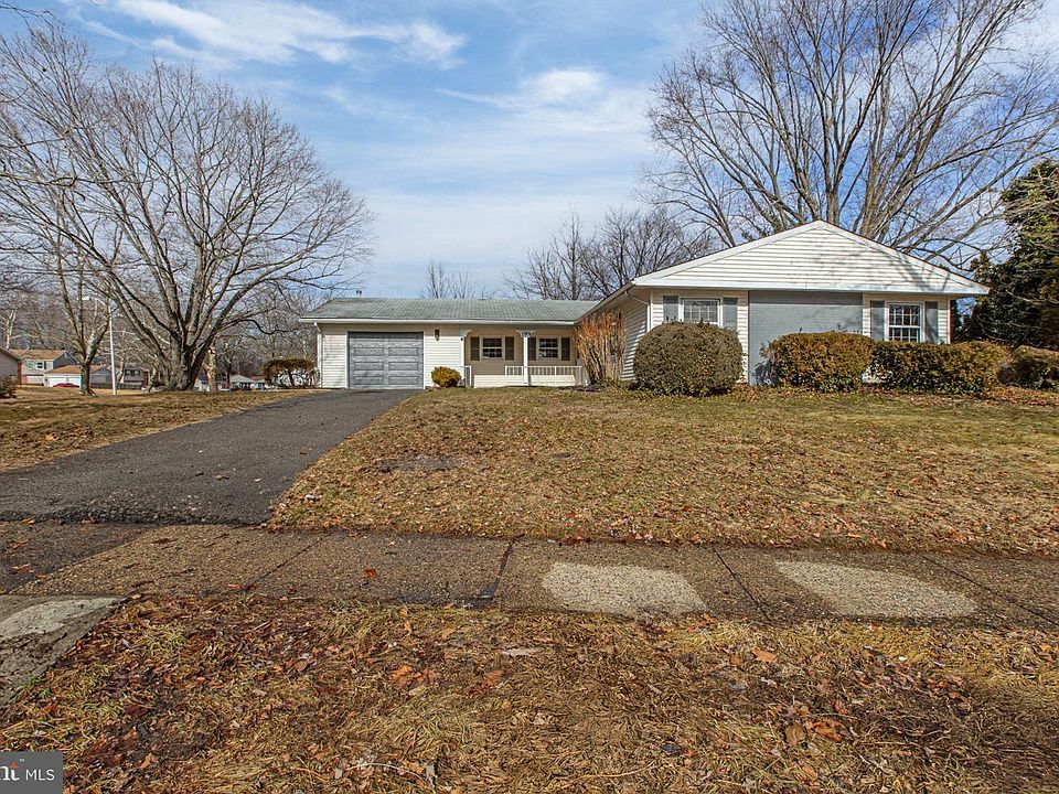 1st image of 199 Northampton Dr