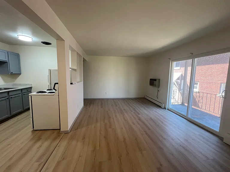 3995 Wess Park Dr #5 — Photo 3