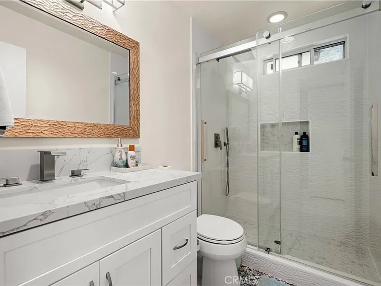 805 Ocean Ave — Photo 18
