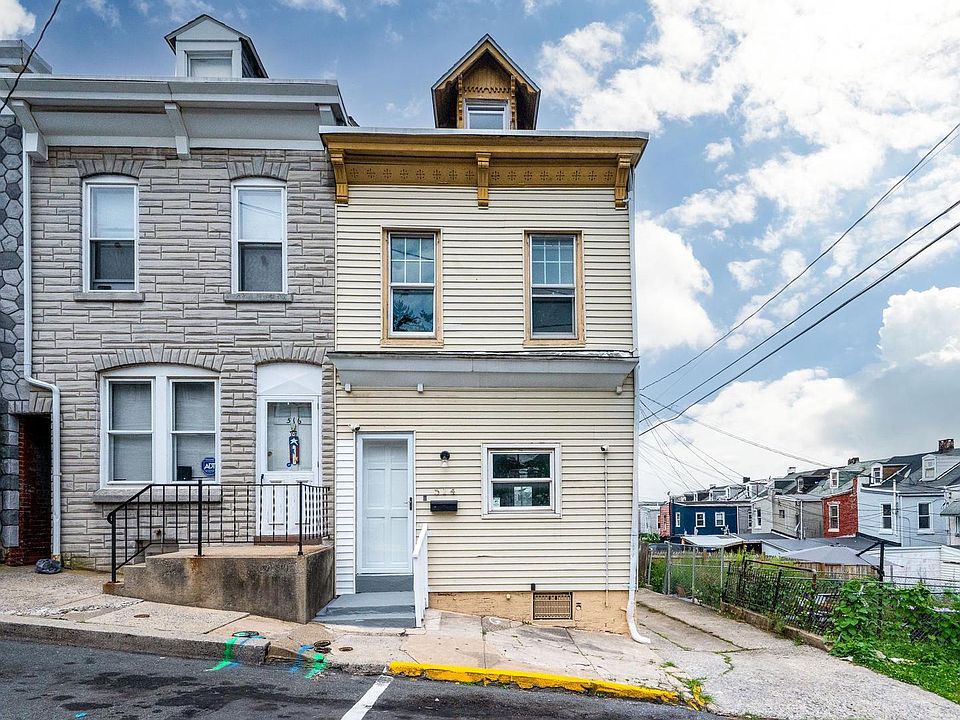 1st image of 514 Wunder St