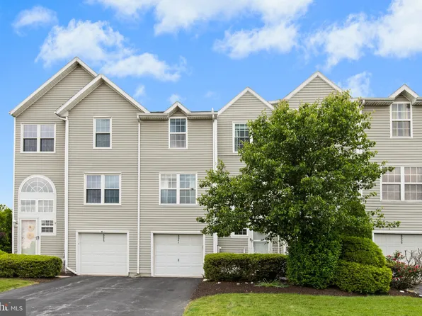 6641 Springford Ter, Harrisburg, PA 17111
