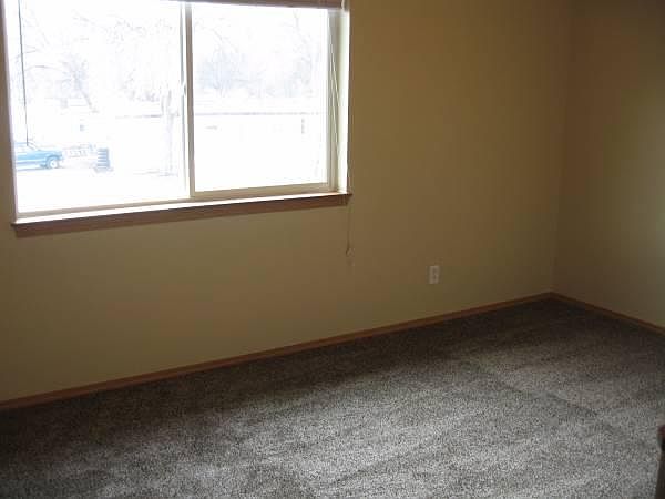 2nd image of 1510 Cooley St APT 13