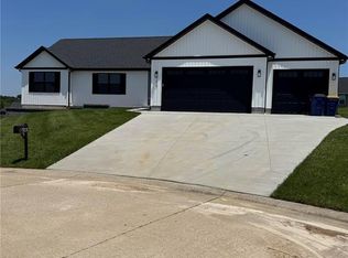 1018 Bay Hill Blvd, Union, MO 63084