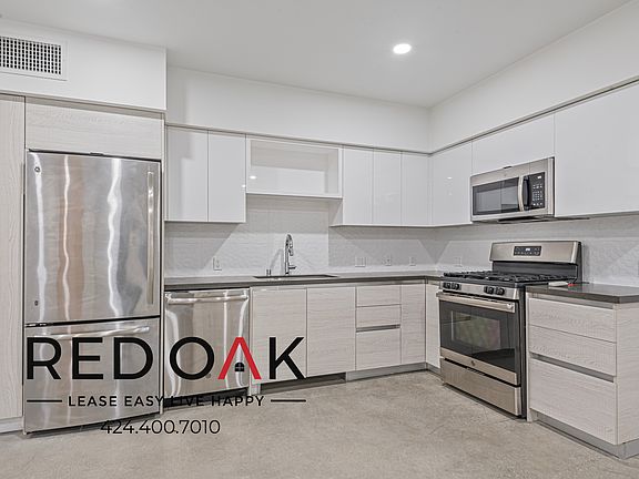5th image of 2409 1/2 Griffith Park Blvd #202