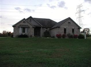 2554 Rolling Meadows Dr, Xenia, OH 45385