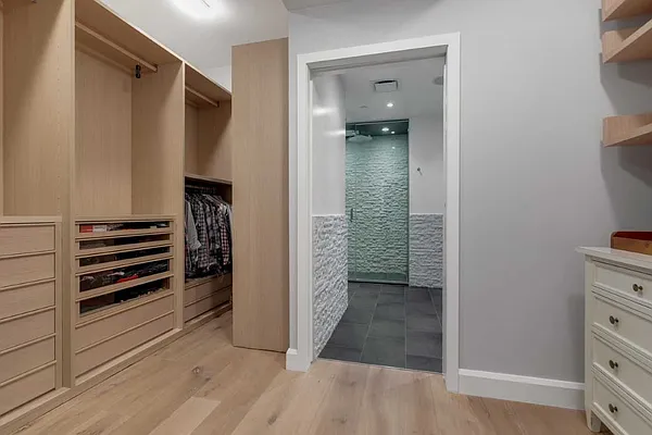 Sold by Cooper & Cooper Real Estate | media 12