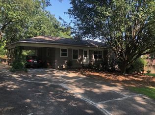 2728 Rocky Ridge Rd, Birmingham, AL 35216