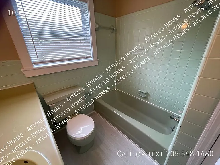 105 Eastwood — Photo 22