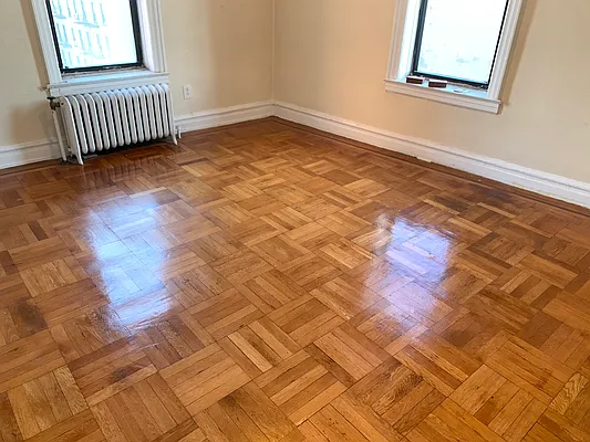 Rented by Tapiro Realty | media 7