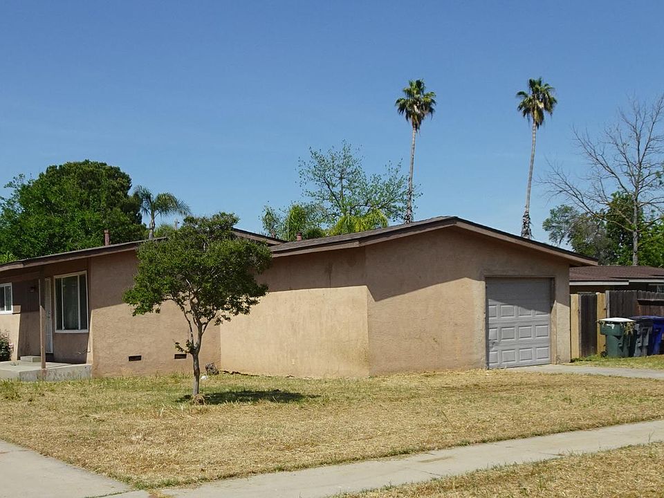1st image of 6266 N Glenn Ave