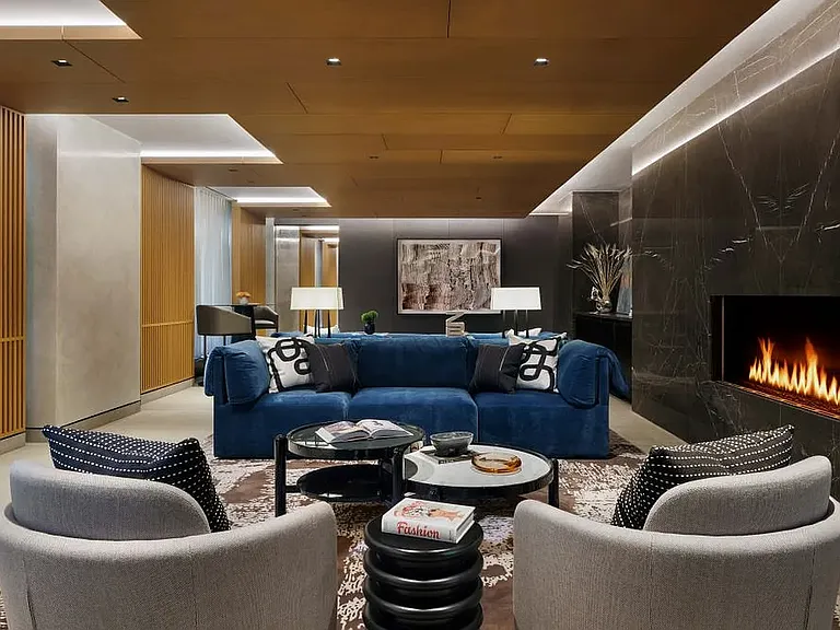 450 Washington St #206 — Photo 11