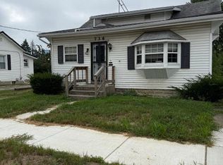 736 Leeson Ave, Van Wert, OH 45891