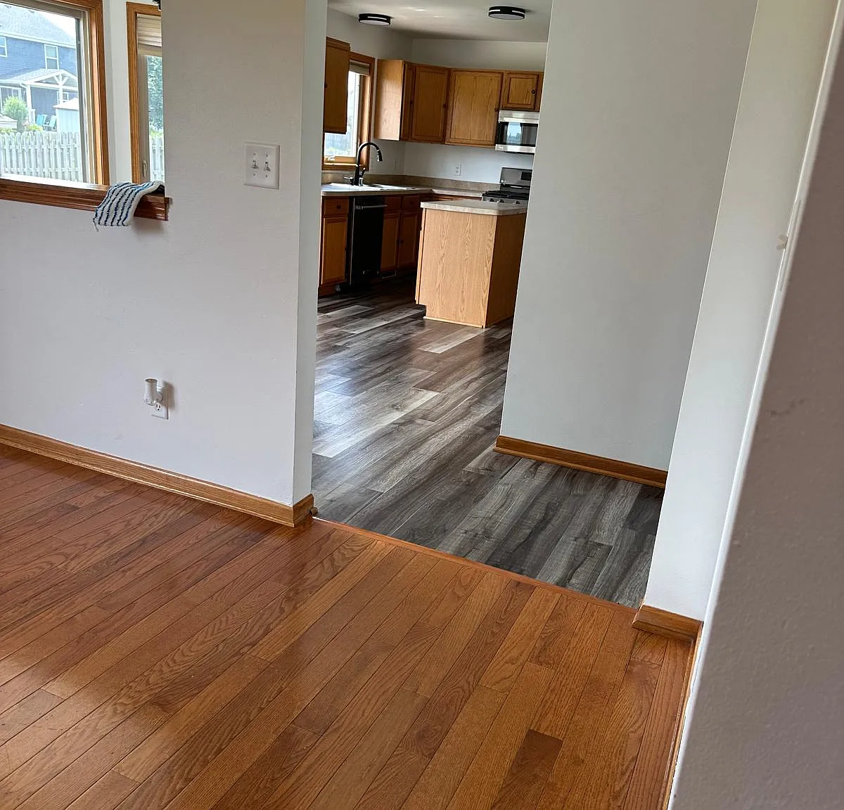 4 bed, 3.5 bath, 1903 sqft, $3,000 — Photo 2
