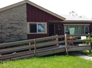 5817 N 77th St, Milwaukee, WI 53218