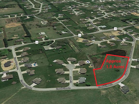2nd image of 57362 Emerald Chase Ln