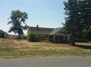 410 E Carbon Ave, Bridger, MT 59014