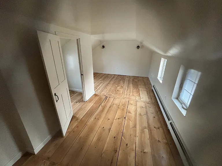 227B Main St — Photo 9