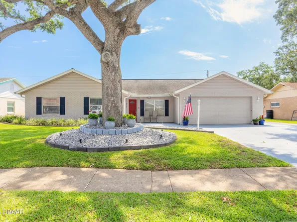 1409 Edgewater Rd, Daytona Beach, FL 32114