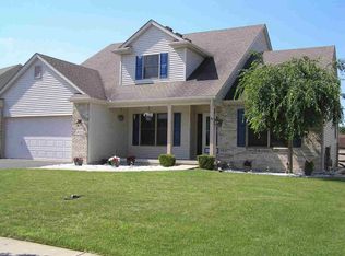 571 Webber Dr, Temperance, MI 48182