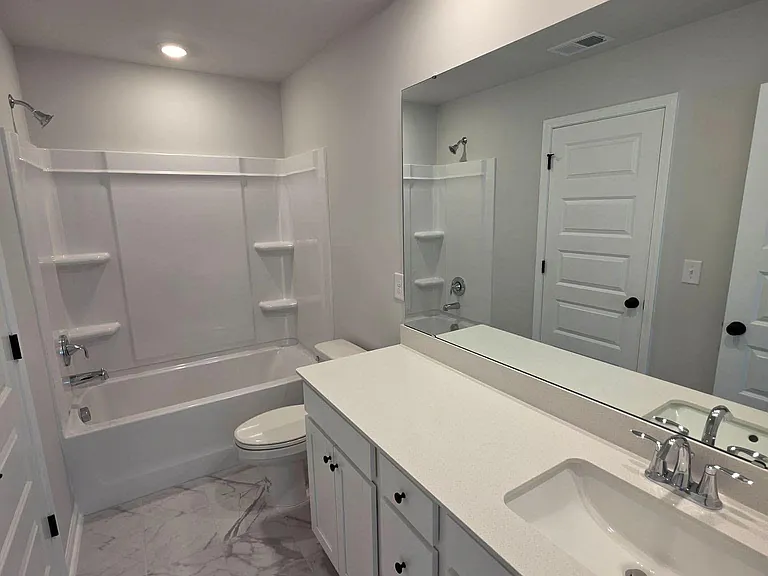 421 Sea Breeze Way — Photo 25