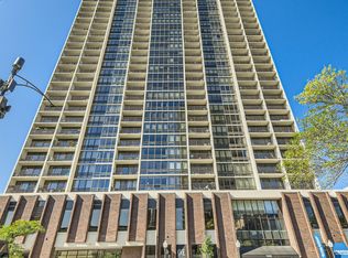 1636 N Wells St APT 615, Chicago, IL 60614