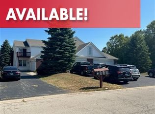 10223 Monarch Rd, Roscoe, IL 61073