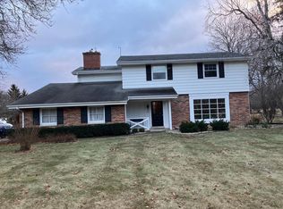 8111 W Sunnyvale Rd, Mequon, WI 53097