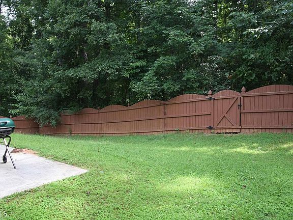 3rd image of 3393 Pinegate Trl