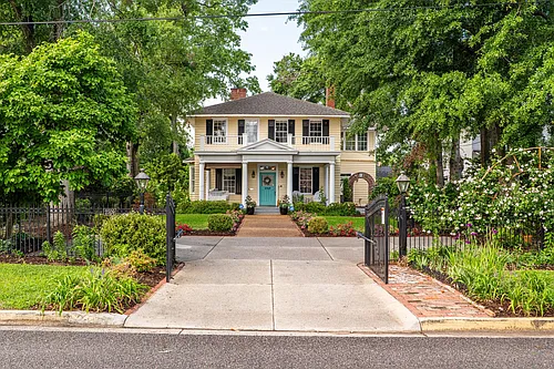 2509 Bellevue Ave Photo 1
