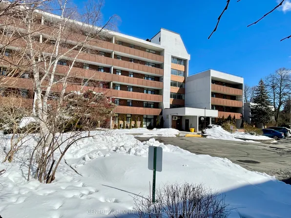 50 Old Kingston Rd #5-606, Toronto, ON M1E 4Y1