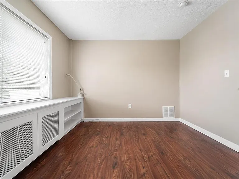 406 S Cedar Ave #307 — Photo 11