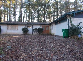 3082 E Chapel Cir, Decatur, GA 30034