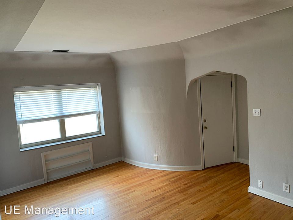 1st image of 5845 Lindenwood Ave #10374806