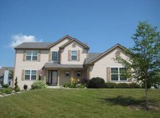 W147N10938 Hackberry Cir, Germantown, WI