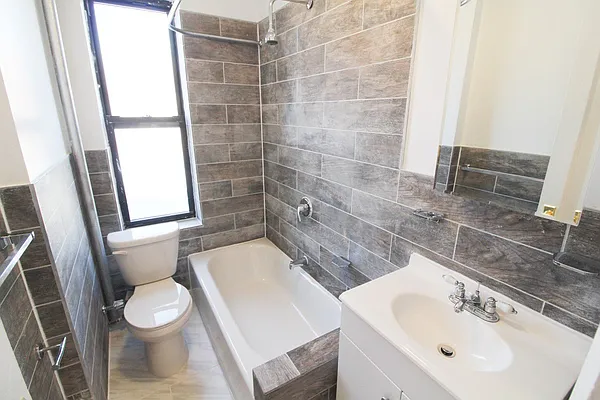 Rented by Voro New York | media 5