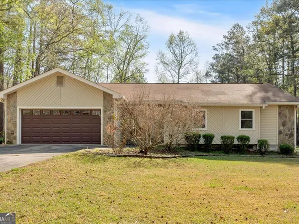 4670 Sundridge Trl, Fairburn, GA 30213