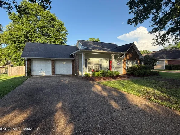 609 Spring Grv, Madison, MS 39110