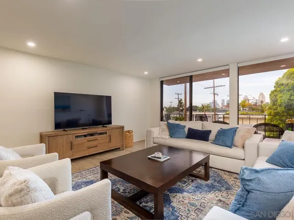 200 Orange Ave Unit 206, Coronado, CA 92118